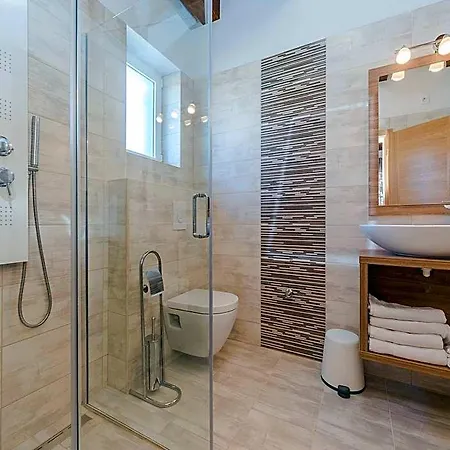 فندق Private Pool In 3*